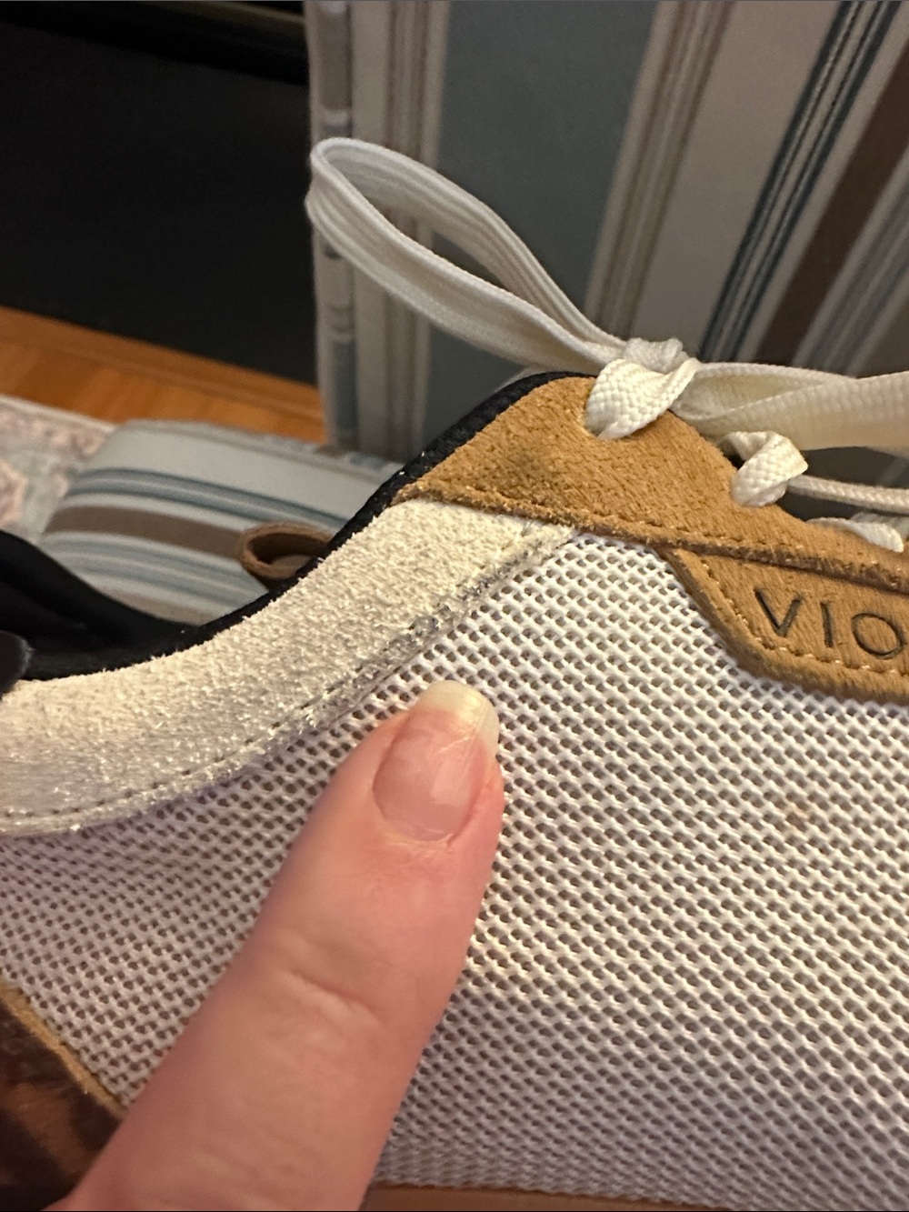 Vionic Women's Monarch Sneaker - White, Tan & Leopard - Picture 8 of 9